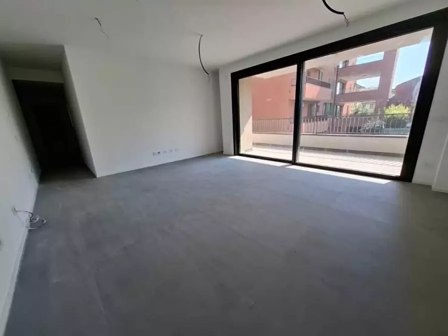 Immagine 4 di Appartamento in vendita  a Villafranca Di Verona