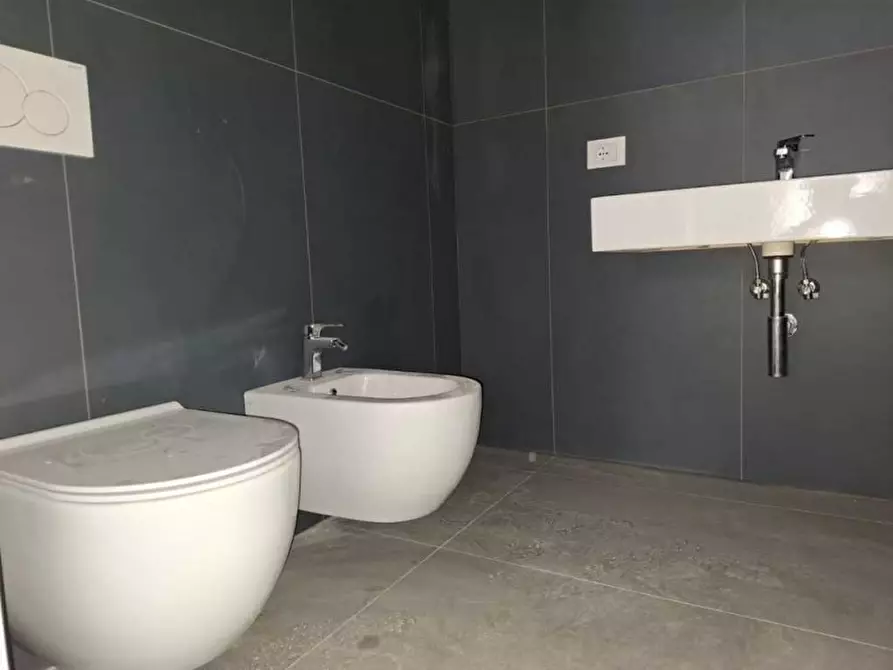 Immagine 12 di Appartamento in vendita  a Villafranca Di Verona