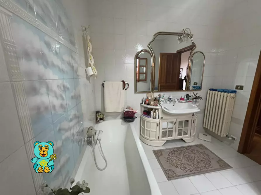 Immagine 15 di Appartamento in vendita  in Via Sandalo a Lecce