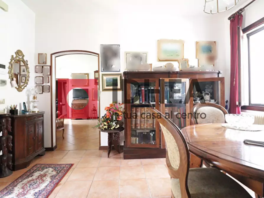 Immagine 3 di Casa indipendente in vendita  in Strada Di Santa Bona Vecchia a Treviso