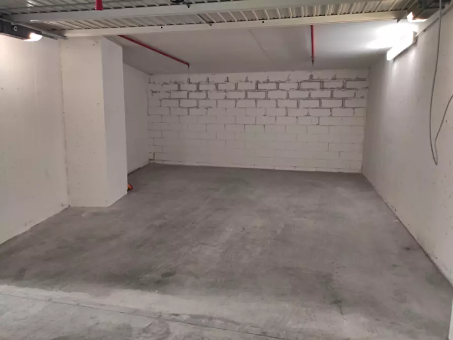Immagine 3 di Garage in affitto  in via Mameli a Rapallo
