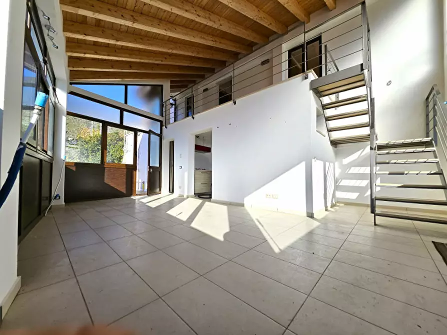 Immagine 9 di Appartamento in vendita  in Via Esterna San Nicola a Monreale