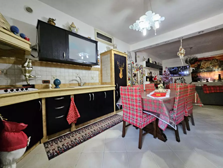 Immagine 12 di Appartamento in vendita  in Via Esterna San Nicola a Monreale