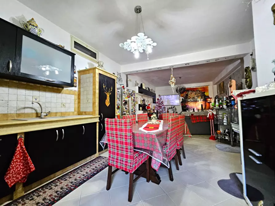 Immagine 14 di Appartamento in vendita  in Via Esterna San Nicola a Monreale