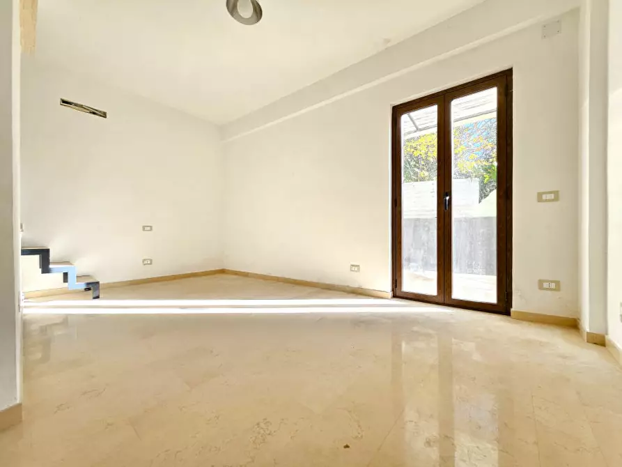 Immagine 23 di Appartamento in vendita  in Via Esterna San Nicola a Monreale