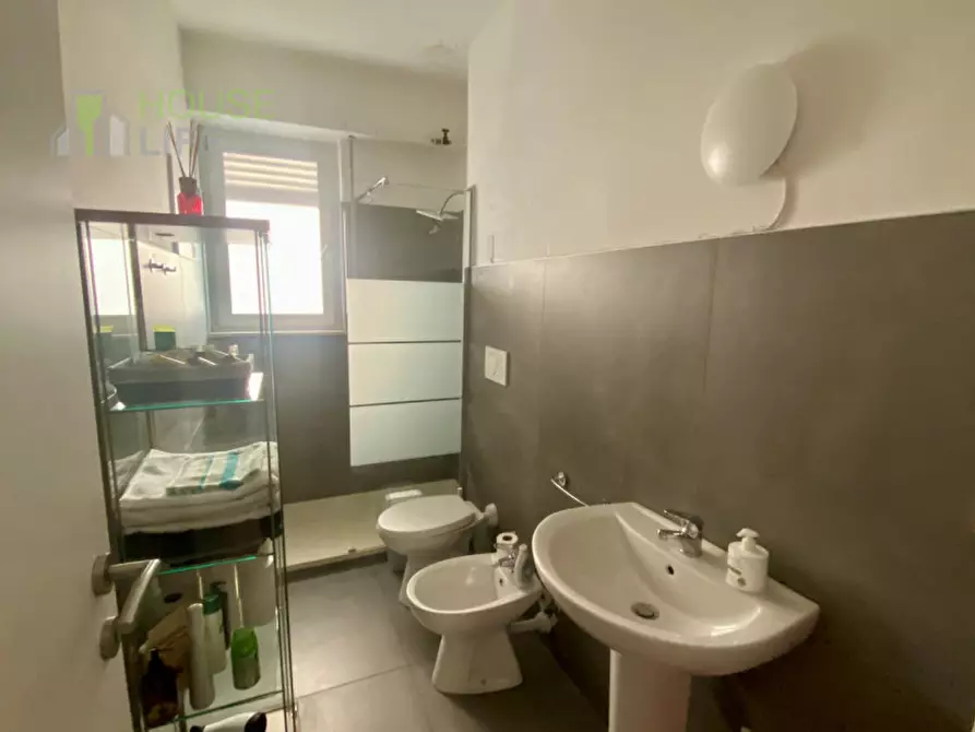 Immagine 11 di Appartamento in vendita  in via dei Castellani a Schio