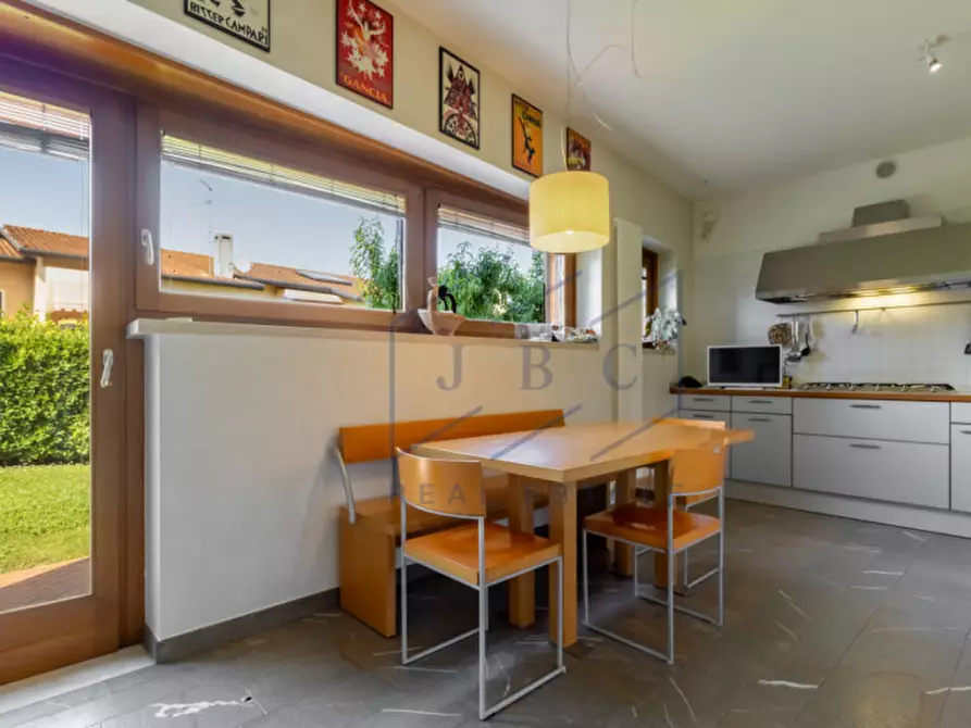 Immagine 14 di Villa in vendita  in Via Fornase I tronco a Oderzo