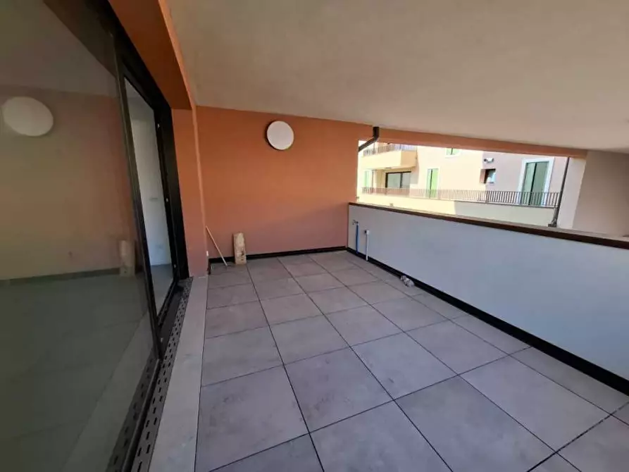 Immagine 2 di Appartamento in vendita  a Villafranca Di Verona