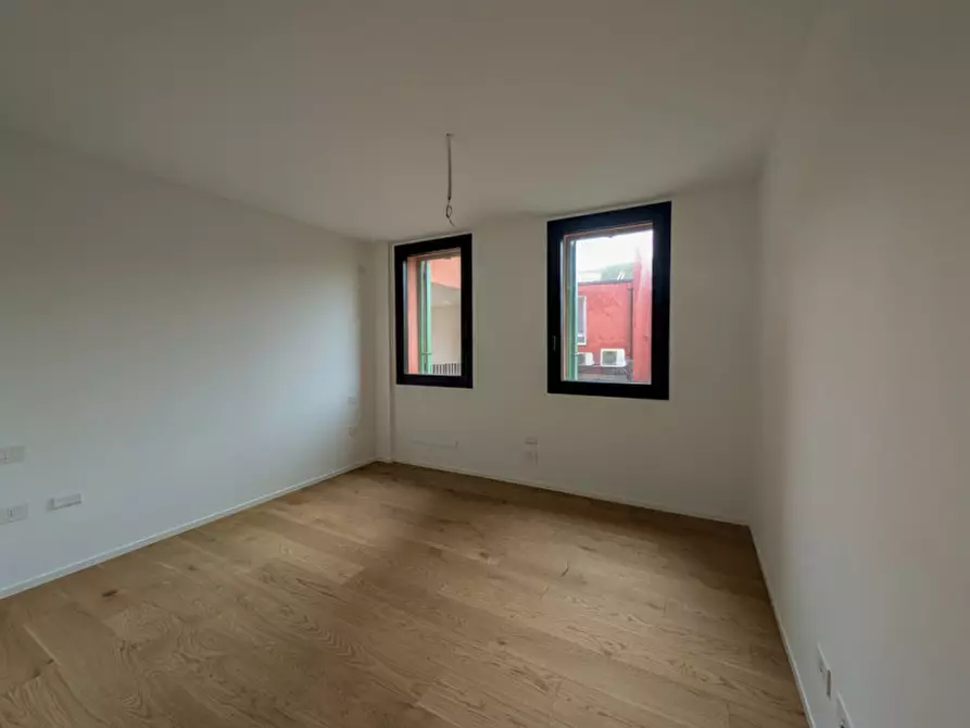 Immagine 13 di Appartamento in vendita  a Villafranca Di Verona