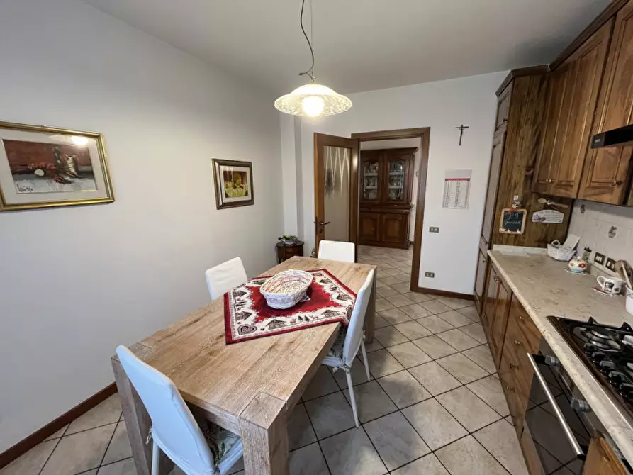 Immagine 5 di Casa indipendente in vendita  in Via Scortegara a Mirano