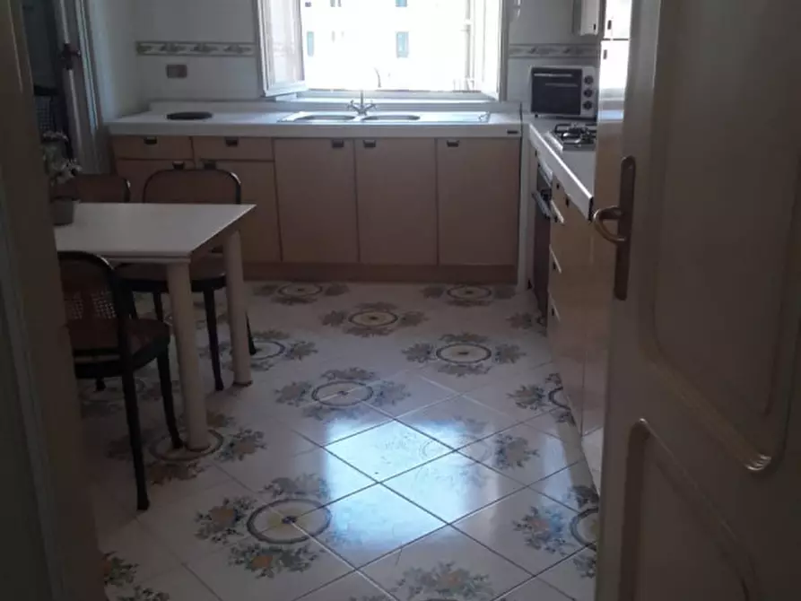 Immagine 11 di Appartamento in affitto  in Via Giordano Bruno 103 a Napoli