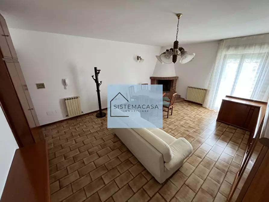 Immagine 3 di Appartamento in vendita  in Via fratelli Cangini a Forli'