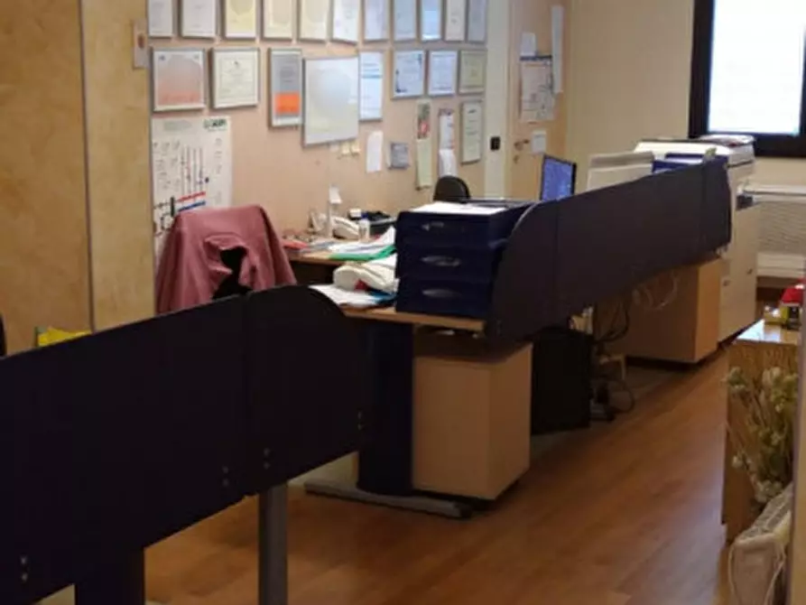 Immagine 5 di Capannone industriale in affitto  a Monselice