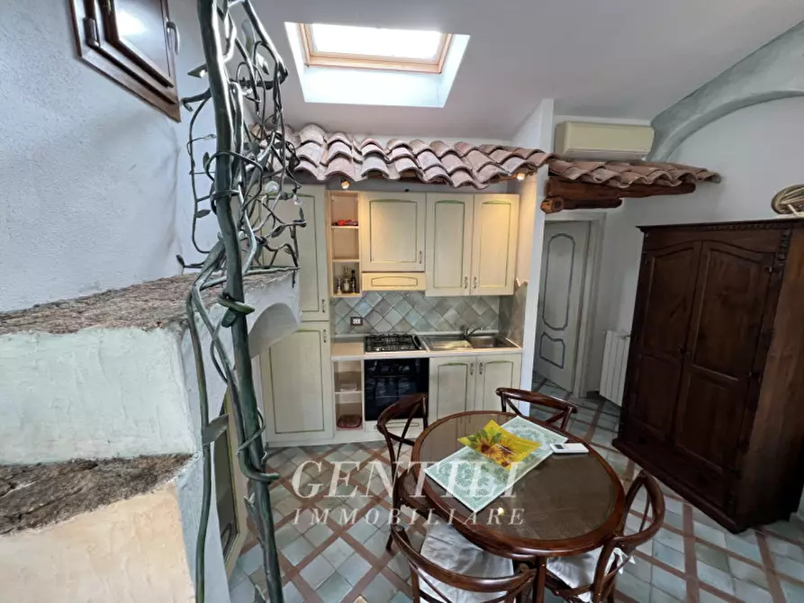 Immagine 14 di Appartamento in vendita  in Via della Chiase a Arzachena