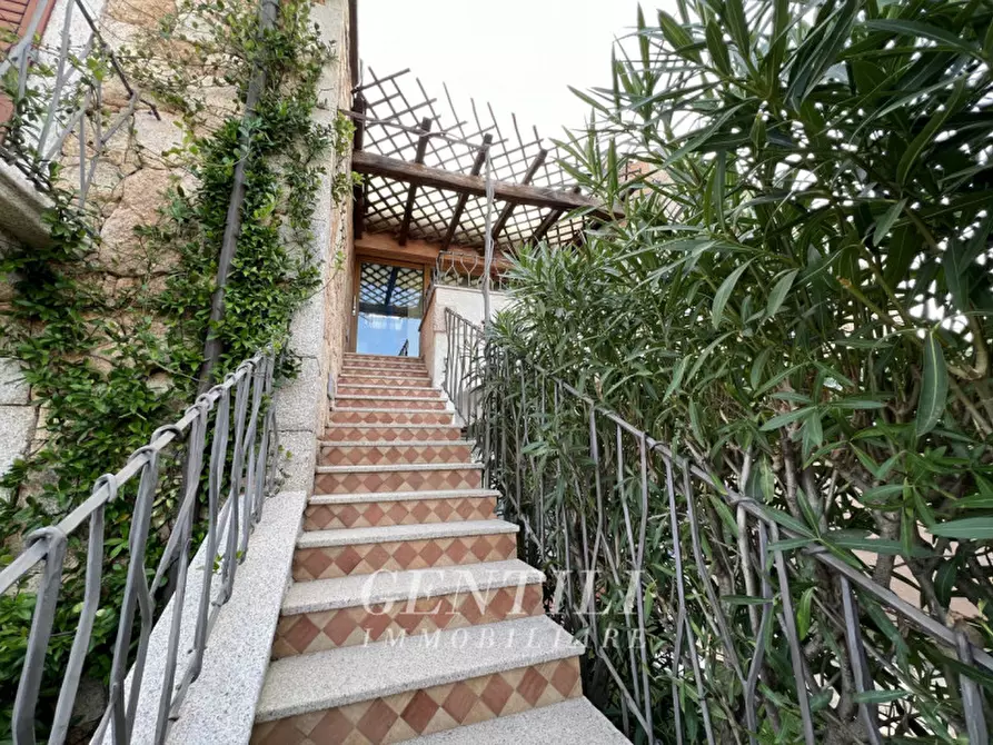 Immagine 16 di Appartamento in vendita  in Via della Chiase a Arzachena