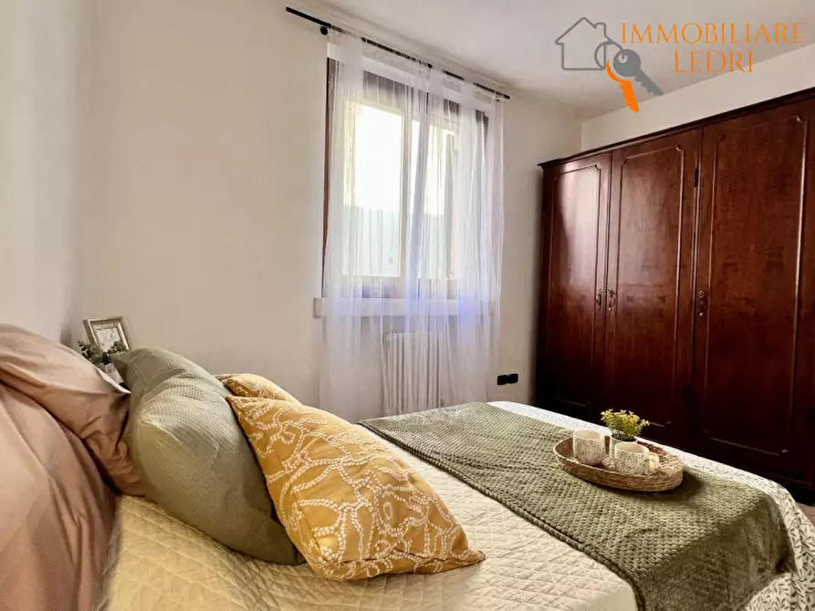 Immagine 7 di Appartamento in vendita  in via Montenezzi a Bussolengo