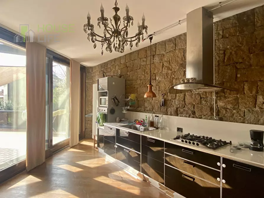 Immagine 1 di Appartamento in vendita  in Via Alessandro Rossi a Piovene Rocchette