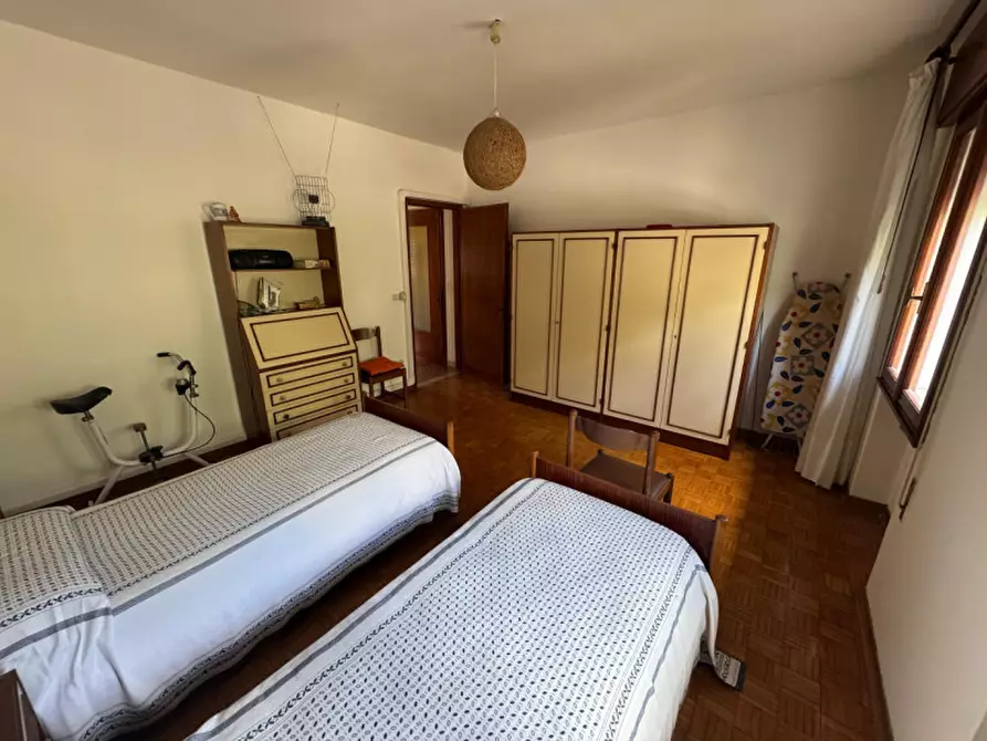 Immagine 4 di Casa indipendente in vendita  in VIA CHIESA a Cinto Euganeo