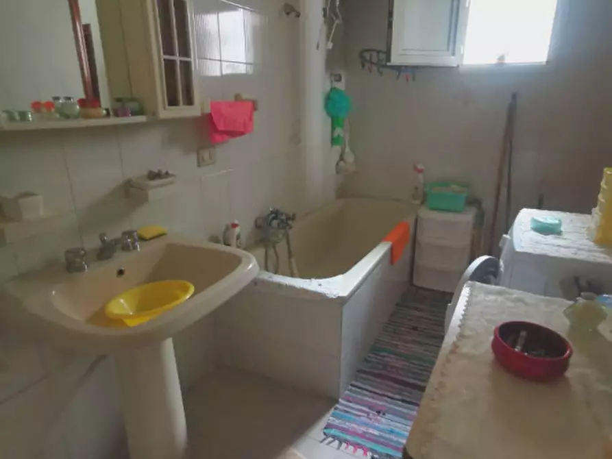 Immagine 14 di Appartamento in vendita  in Via Ercolino Scalfaro a Catanzaro