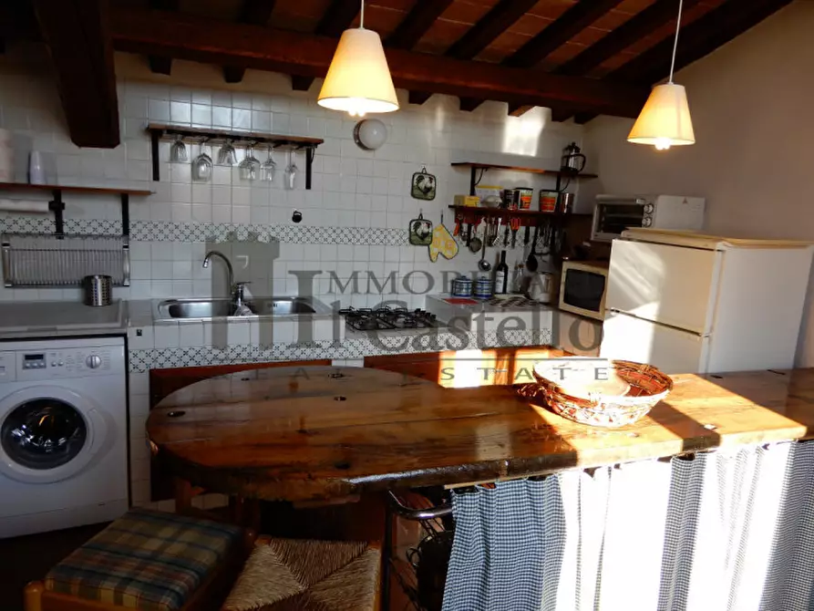 Immagine 3 di Appartamento in vendita  in Via Sensini a Paciano