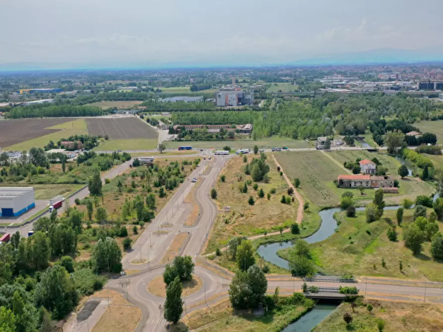 Immagine 13 di Terreno in vendita  in Via del Commercio a Parma