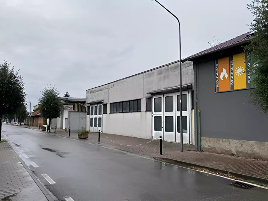 Immagine 9 di Capannone industriale in vendita  in Viale S. Euseo, 30 a Serravalle Sesia