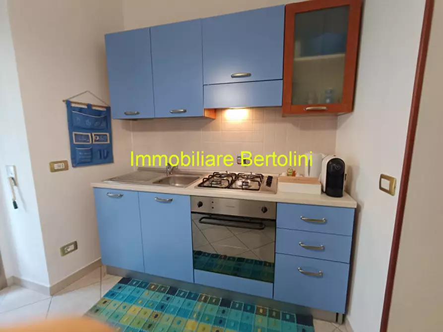 Immagine 4 di Appartamento in vendita  in PIAZZA COLOMBO a San Remo