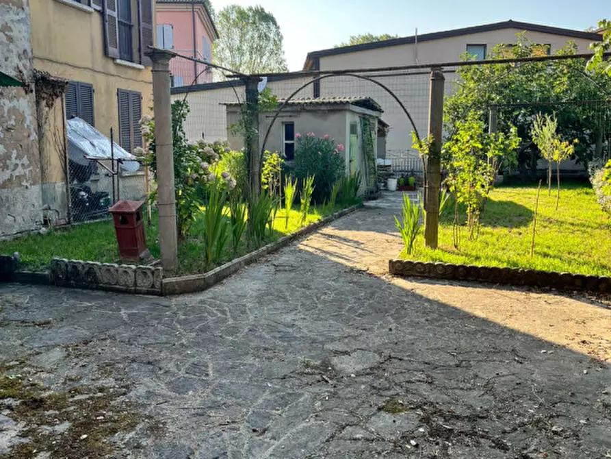 Immagine 12 di Casa indipendente in vendita  in Piazza Italo Pizzi a Fornovo Di Taro