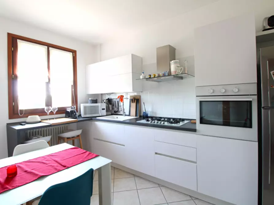 Immagine 11 di Appartamento in vendita  in Via Pozzoveggiani a Padova