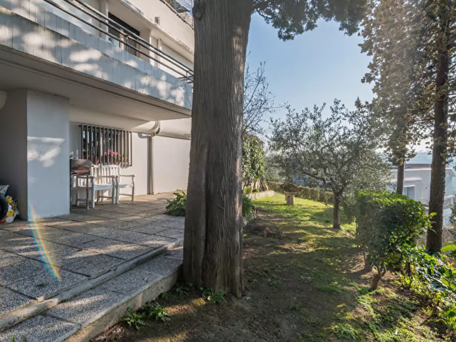 Immagine 4 di Appartamento in vendita  in via adda a Pesaro