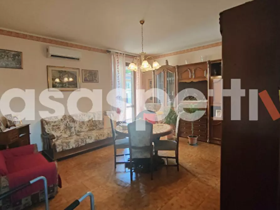 Immagine 5 di Appartamento in vendita  in Via Ettore Amisano a San Salvatore Monferrato