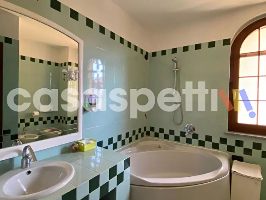 Immagine 14 di Villa in vendita  in Strada Boschetto a Quargnento