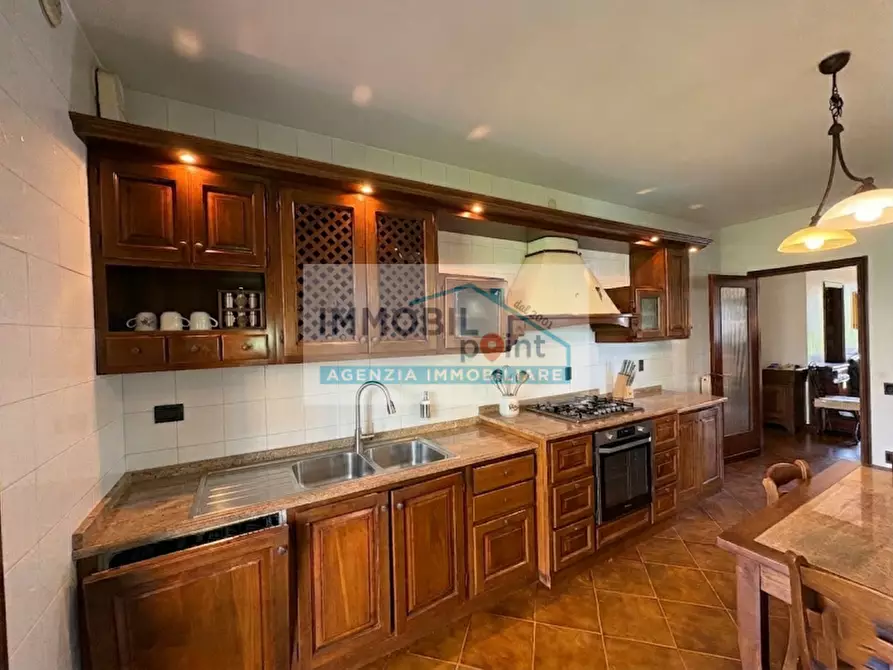 Immagine 3 di Villa in vendita  in Via Vergani a Abano Terme