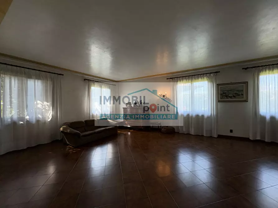Immagine 5 di Villa in vendita  in Via Vergani a Abano Terme