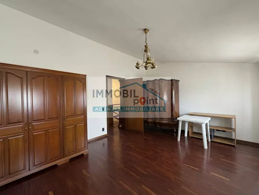 Immagine 21 di Villa in vendita  in Via Vergani a Abano Terme