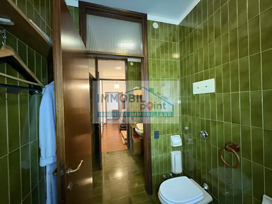 Immagine 33 di Villa in vendita  in Via Vergani a Abano Terme