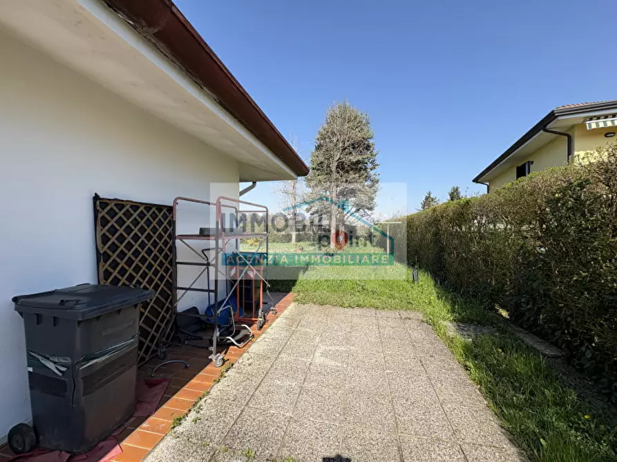 Immagine 41 di Villa in vendita  in Via Vergani a Abano Terme