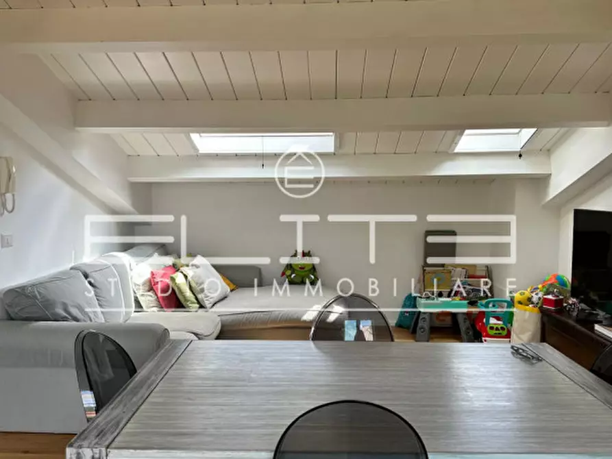 Immagine 11 di Appartamento in vendita  in VARANO a Ancona