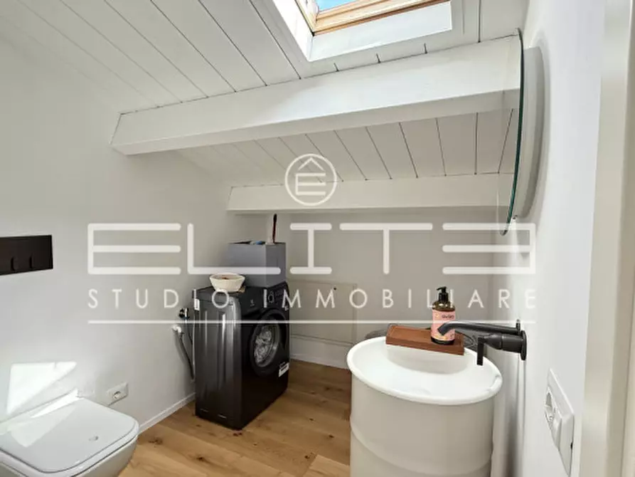 Immagine 14 di Appartamento in vendita  in VARANO a Ancona