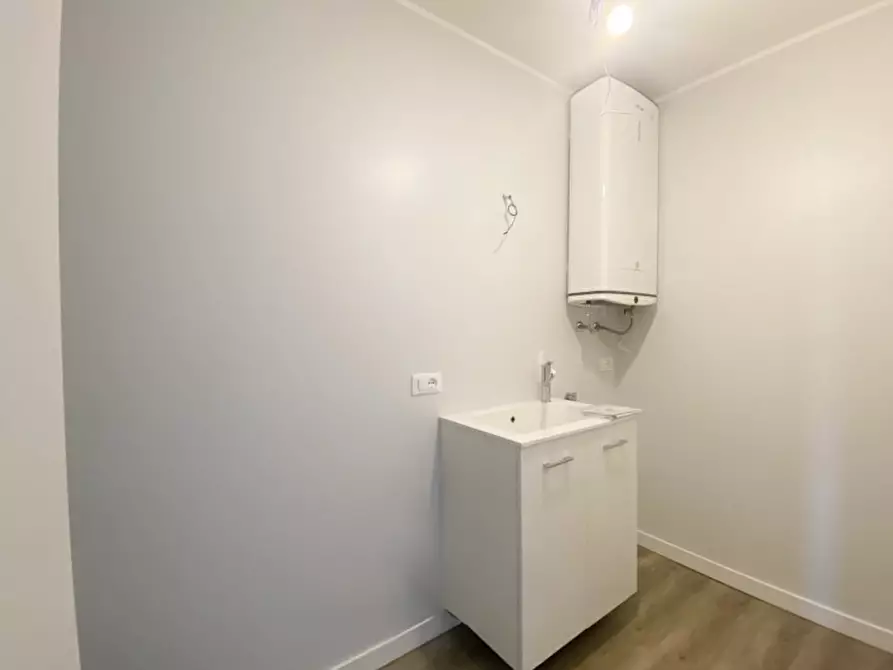 Immagine 24 di Appartamento in vendita  in Via Ugo Bassi a Treviso