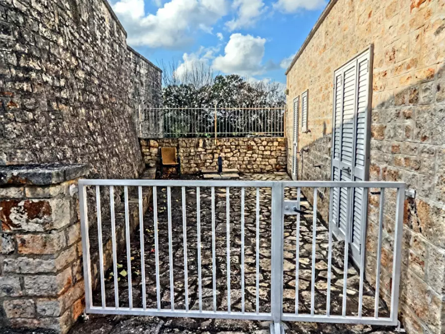 Immagine 8 di Villetta a schiera in vendita  in viale delle viti a Fasano