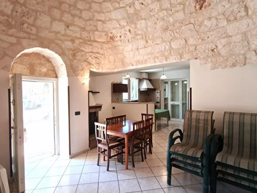 Immagine 12 di Villetta a schiera in vendita  in viale delle viti a Fasano