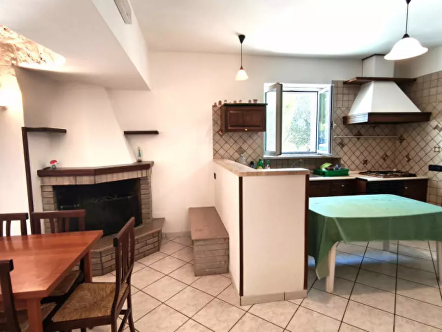 Immagine 16 di Villetta a schiera in vendita  in viale delle viti a Fasano