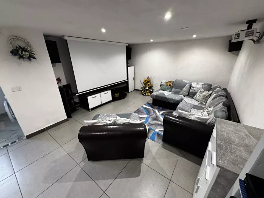 Immagine 53 di Casa bifamiliare in vendita  in Via Matteotti 190 a Giacciano Con Baruchella