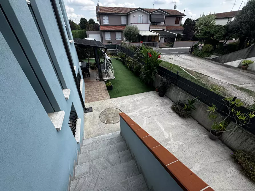 Immagine 56 di Casa bifamiliare in vendita  in Via Matteotti 190 a Giacciano Con Baruchella