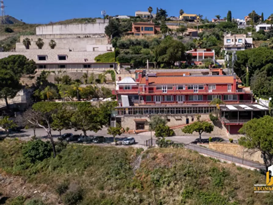 Immagine 3 di Attività commerciale in vendita  in Via Federico Fellini 2 a Palermo