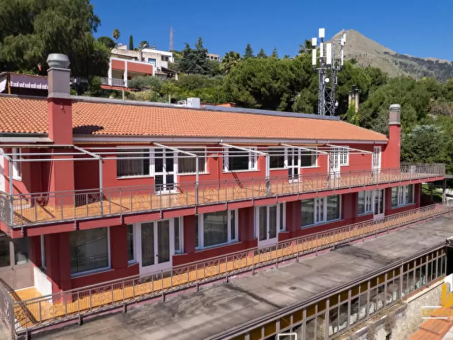 Immagine 6 di Attività commerciale in vendita  in Via Federico Fellini 2 a Palermo