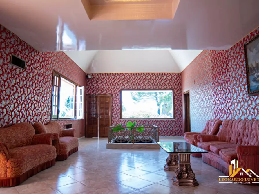 Immagine 36 di Attività commerciale in vendita  in Via Federico Fellini 2 a Palermo