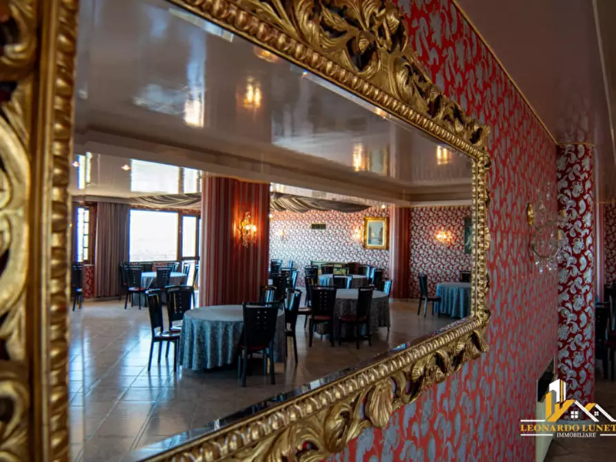 Immagine 49 di Attività commerciale in vendita  in Via Federico Fellini 2 a Palermo