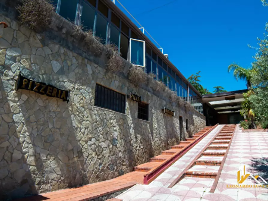 Immagine 66 di Attività commerciale in vendita  in Via Federico Fellini 2 a Palermo